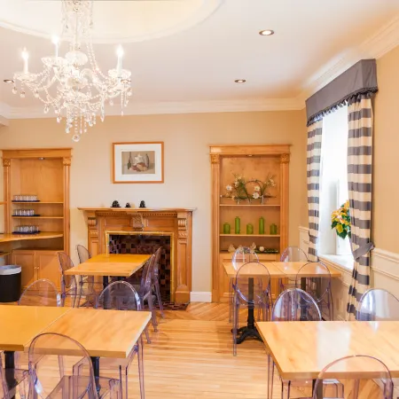 Hotel Champlain Hotels in Quebec City
