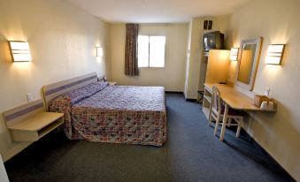 Americas Best Value Inn Clarksville