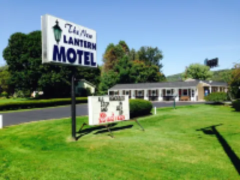 The New Lantern Motel Hotels near ALDI
