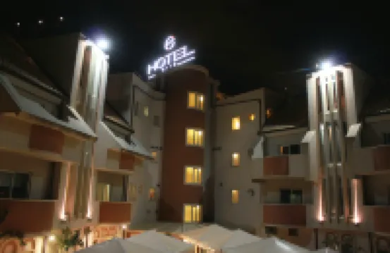 E' Hotel Отели в г. 