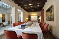 Hotel Corona d'Oro 1890 Hotels in Bologna
