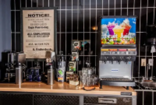 斯託克貝斯特韋斯特SureStay精選酒店