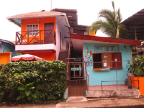 수르파리 보카  호텔