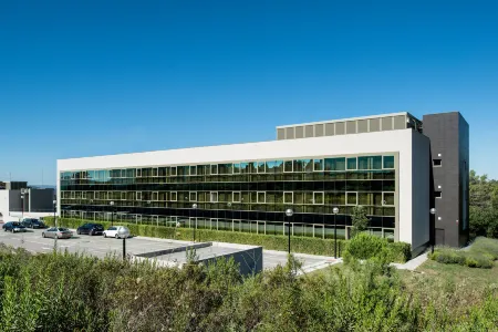 B&B HOTEL Barcelona Sant Cugat Отели в г. Valles Occidental