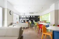 Residencia Universitaria Resa Blas de Otero