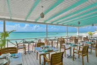 Butterfly Beach Hotel - breakfast