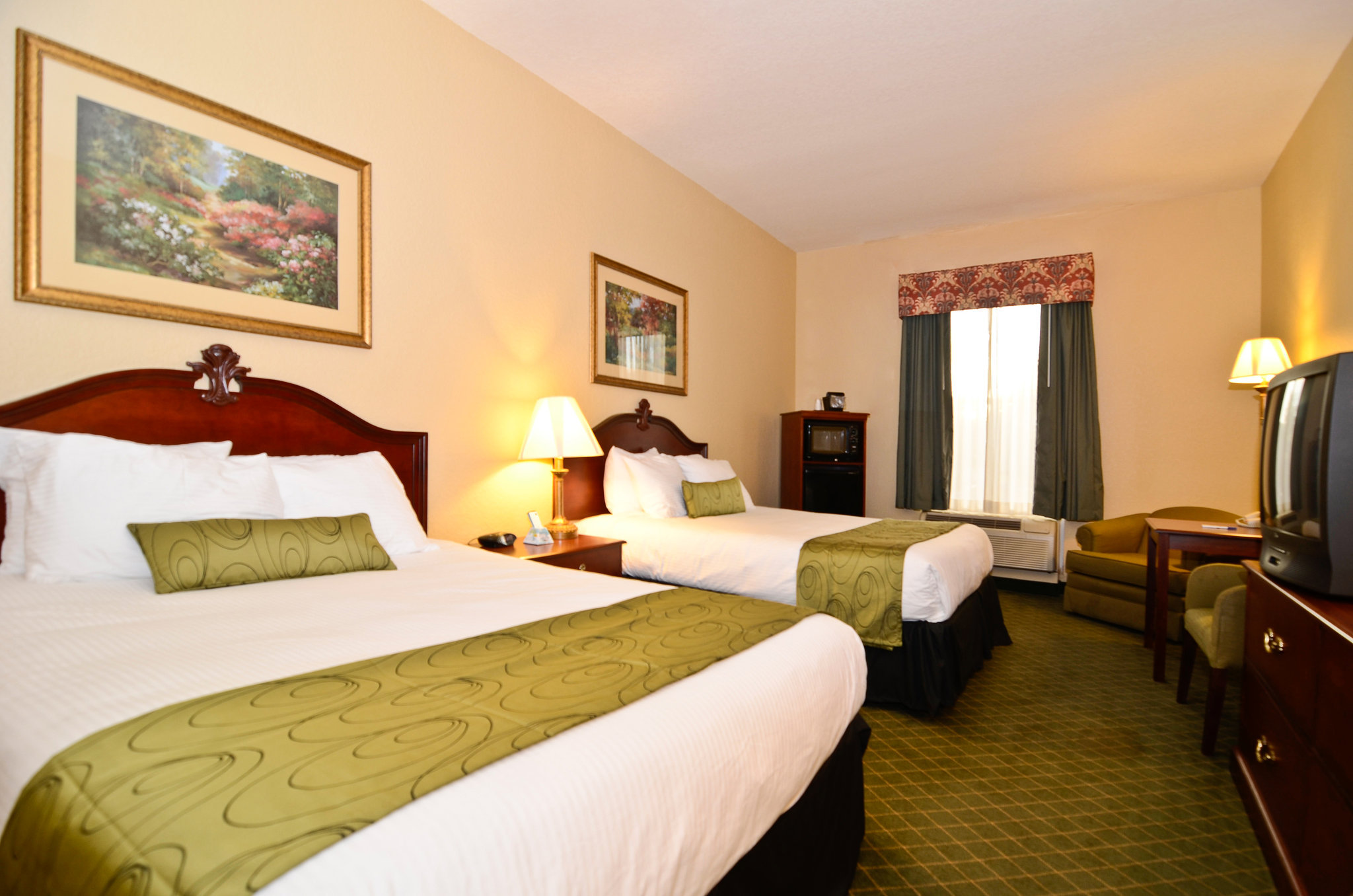 Best Western Heritage Inn and Suites