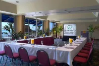 DoubleTree Beach Resort by Hilton Hotel Tampa Bay - North Redington Beach Hotels in Seminole