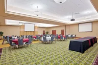 Holiday Inn Grand Rapids - South فنادق في Kentwood