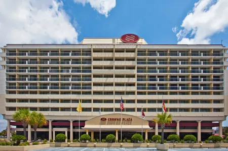 DoubleTree by Hilton Jacksonville Riverfront