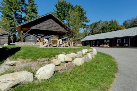 鵝卵石山郊外小屋