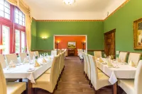 Waldschlösschen Wangen Hotel di Nebra