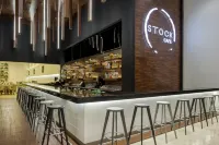 โรงแรม Real Inn Tijuana โดย Camino Real Hotels - ที่มีบาร์