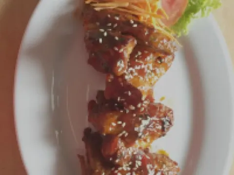 Evora Hotel Gubeng otelleri