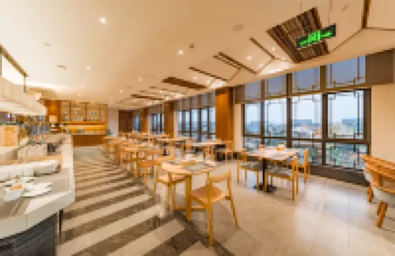 Yuanxiang Hot Spring Resort Hotel