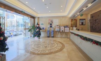 Vienna Hotel (Shenzhen Conference and Exhibition Center Gangxia subway station store)