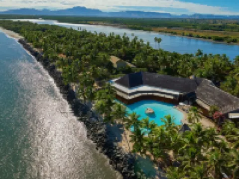 DoubleTree by Hilton Fiji - Sonaisali Island Hotéis em Nadi