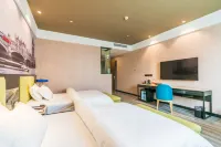 Yuhao Hotel (Xuchang Wenfeng Road Branch) - Balkoner