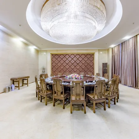 Grand Qihe Hotel