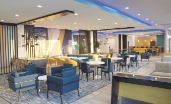La Quinta Inn & Suites by Wyndham Richmond-Sugarland
