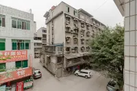 Zizhong Shimao Hotel - parking