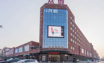 Huilong Hotel (Jiaxinghong Hezhongchuang Market Store)