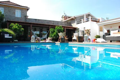 Casa Relogio de Sol Hotels in Cambres