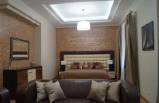 Bon Voyage, 1st Building, 2nd Floor