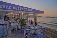 Azure Mare Hotel