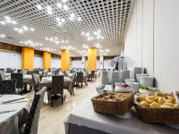 Cristallo Wellness Hotel Hotels in Aprica