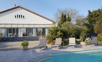 Aux Belles Vacances - Adults Only