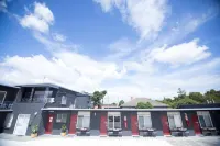 Siesta Central Apartments Hotels in Sale