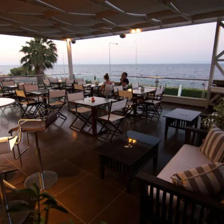 Elysion Hotel