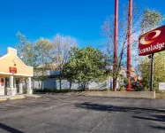 Econo Lodge Erlanger - Cincinnati Airport Hotels in Erlanger