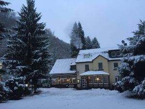 Waldhotel und Restaurant Lemberg