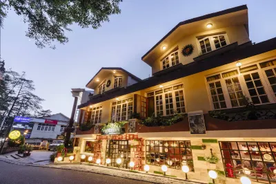 Hotel Willow Banks - Boutique 4 Star Hotel on the Mall Road Shimla