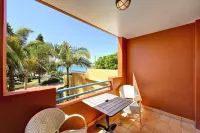 Kacy's Bargara Beach Motel Hotels in Bargara