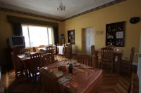 Travellers Inn