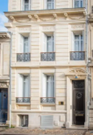 เล โคล ด์เอมิล