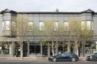 Wydown Hotel