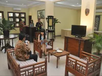 Sentana Mulia Hotel Hotels in Taman