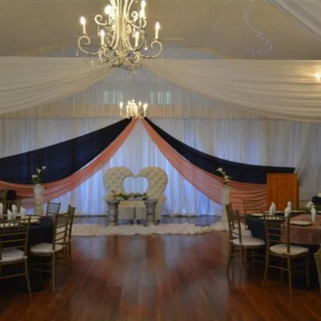 Halliwell Country Inn