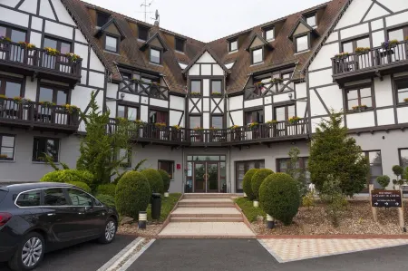 Hôtel Restaurant les Alizés Отели в г. Жесполшем