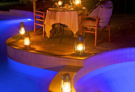 애시닐 마라 캠프