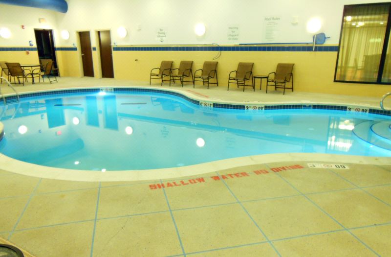 Holiday Inn Express & Suites Washington - Meadow Lands by IHG photo 3