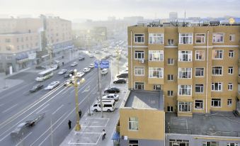 Lishu Four Seasons Business Hotel