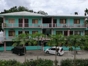 Lehns Hotel & Apartments