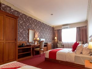 RedDoorz Premium Syariah at Mutiara Hijau Suites Medan