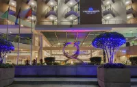 Long Beach Hotel