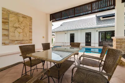 4 Bedroom Private Bali Style Villa HH1 Hotels in 